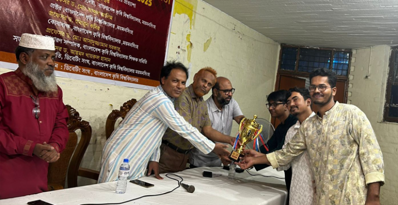 বাকৃবিতে জুলাই স্মারক বিতর্ক প্রতিযোগিতা অনুষ্ঠিত